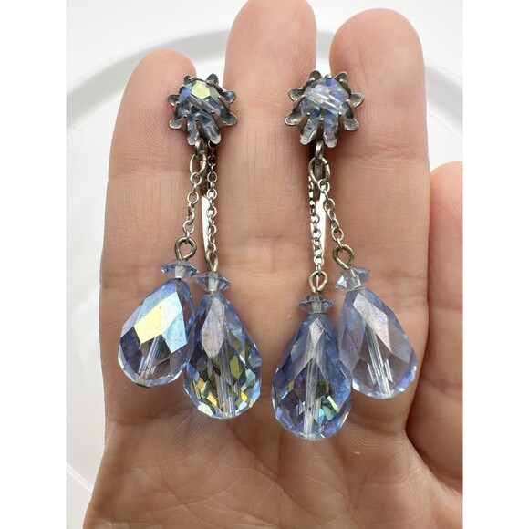 Vintage Blue Aurora Borealis Crystal Dangle Clip On Earrings - Picture 1 of 4